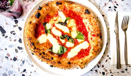 【アメリカのピザ vs イタリアのピザ】どう違う？食べ方やそれぞれの特徴とは