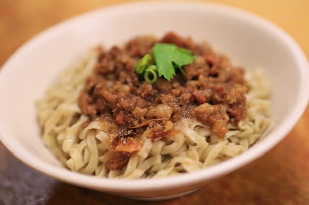 台南　イー麺